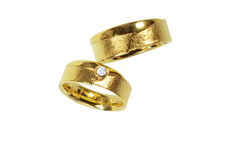 02351+02352-wedding rings, gold 750 with brillant